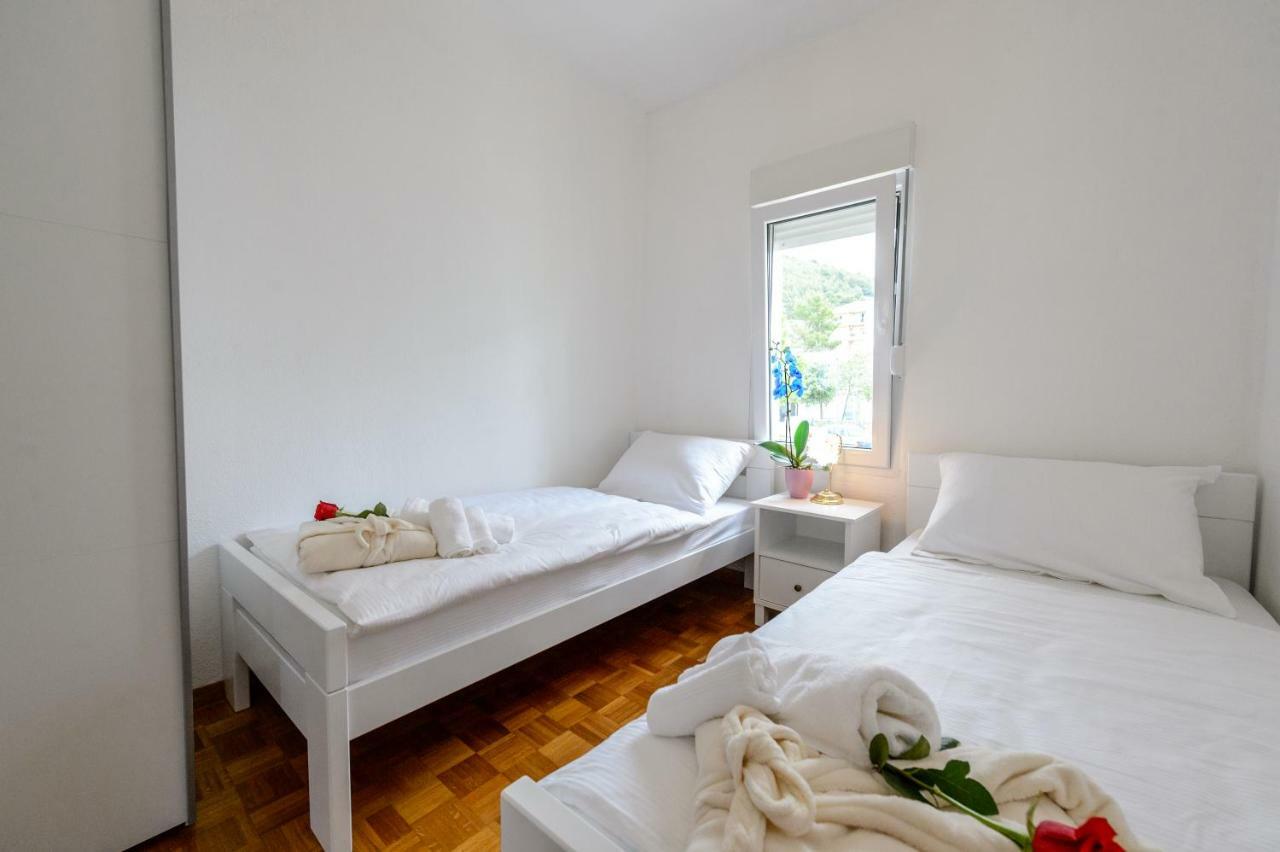 Apartment Ana 4+2 Makarska Extérieur photo