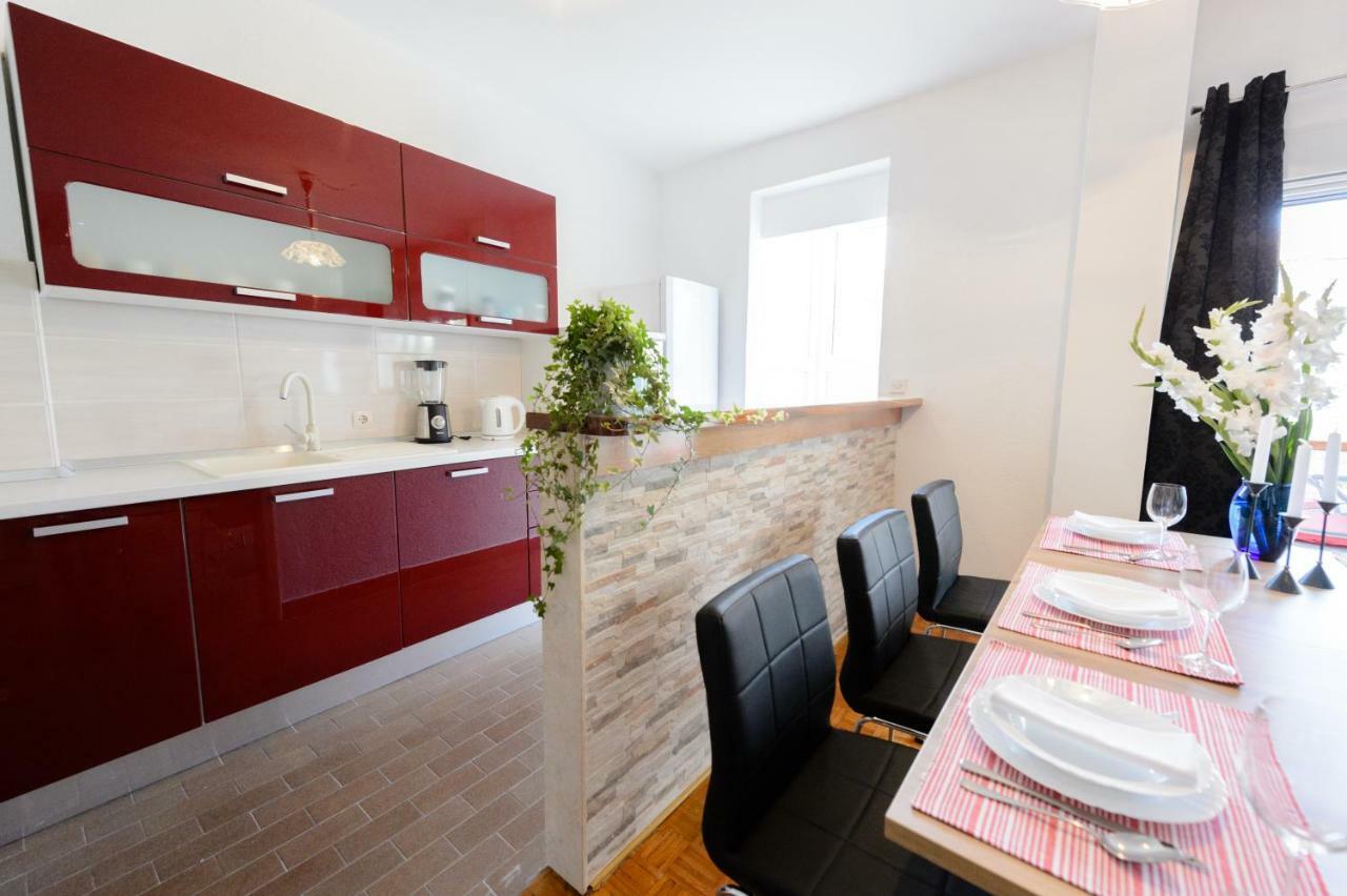 Apartment Ana 4+2 Makarska Extérieur photo