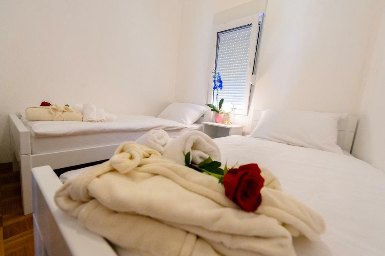 Apartment Ana 4+2 Makarska Extérieur photo